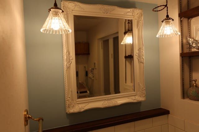 ライトを変えるだけで洗面所がオシャレに おすすめのライトをご紹介 リノベーション情報サイト