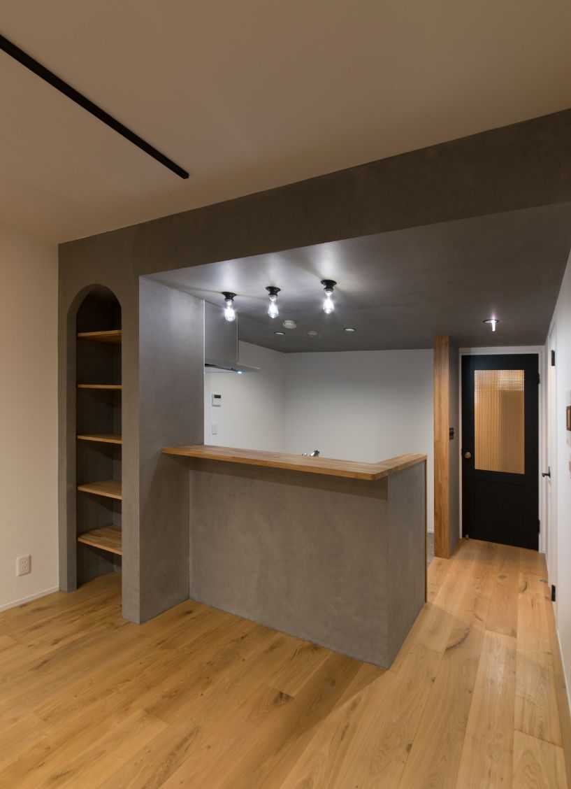 Vol 33 リノベ インタビュー リビングとゆるくつながる ガラス戸 腰壁空間 で子育ても自分も楽しむ家づくり リノベーション情報サイト Reno