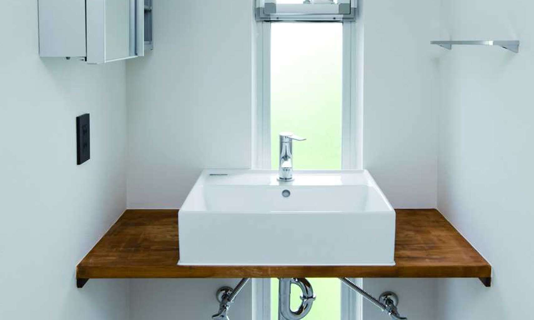 三面鏡じゃない洗面所がリノベーションっぽい おしゃれな洗面所特集 リノベーション情報サイト Reno