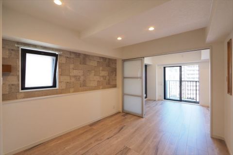 室内からリビング方向の写真