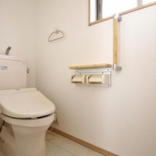 2階トイレ。トイレが2箇所なので、大家族や来客の際にも安心です。