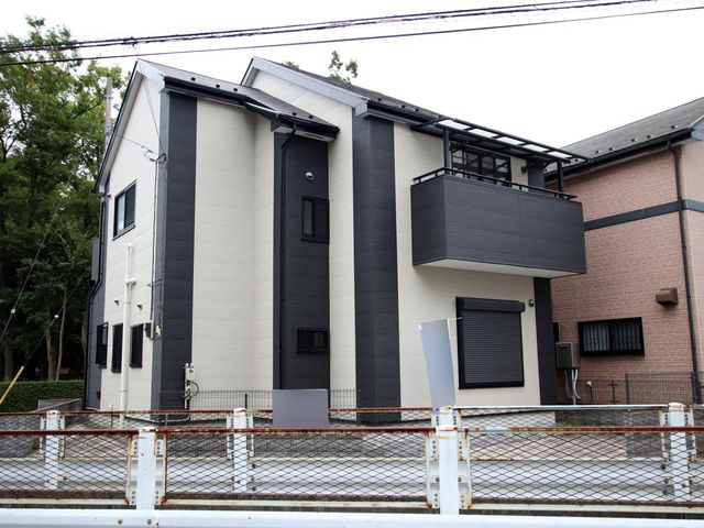 八潮市大字二丁目 八潮駅 中古戸建 室内(2019年9月13日撮影)4窓からの明るい光と気持ちよ