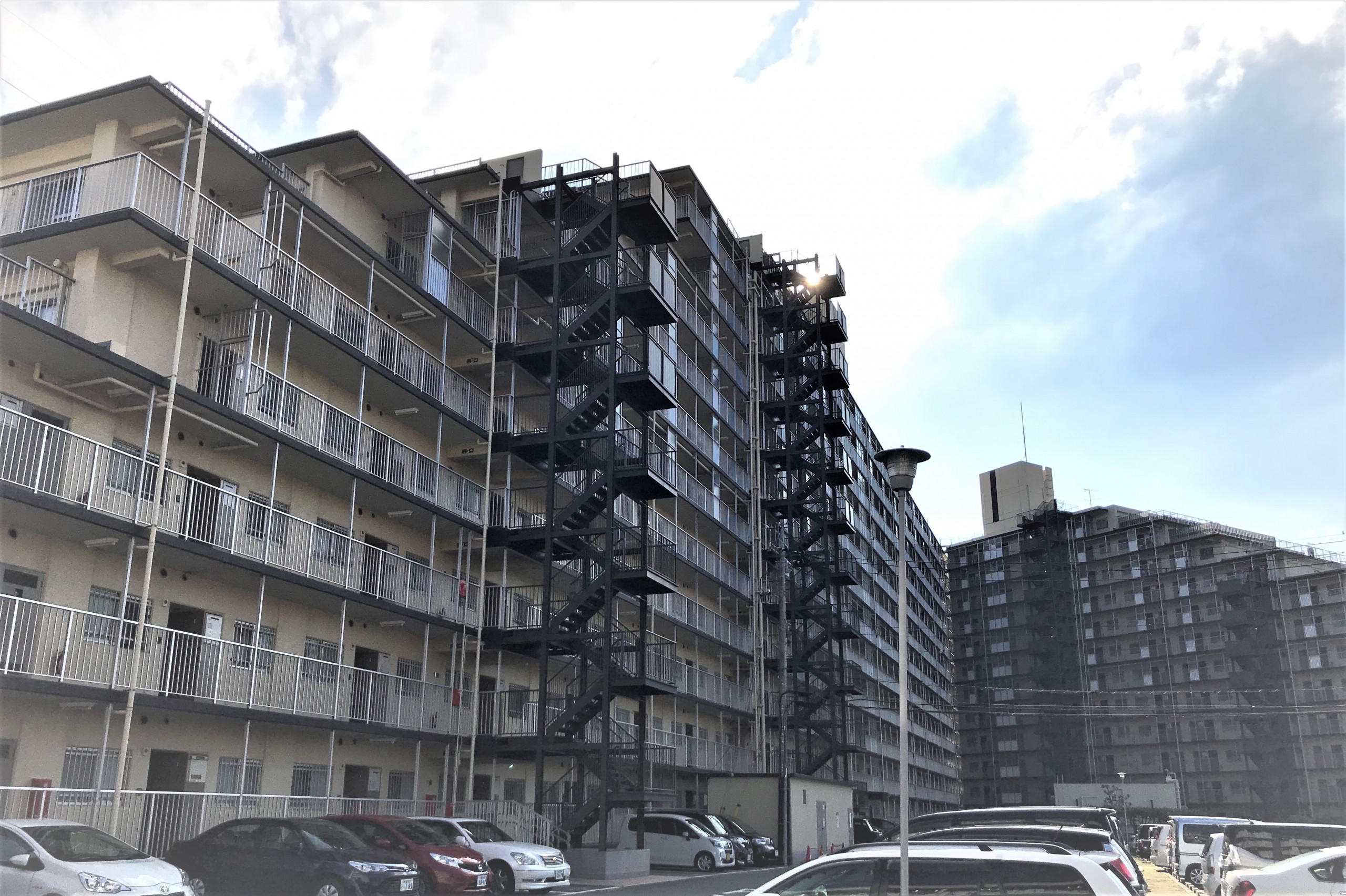 ハイラーク千葉 全面に建物が無いので日当たり良好です。
