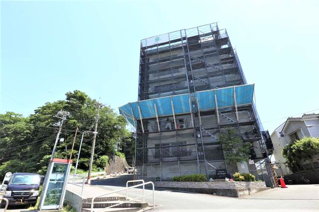 大倉山パークハイツA棟 【外観写真】大規模修繕工事中