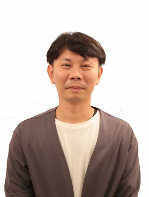 西尾 亮平